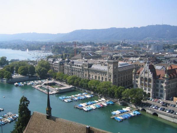 Swiss Federal Institute of Technology Zurich. Вид на Цюрих