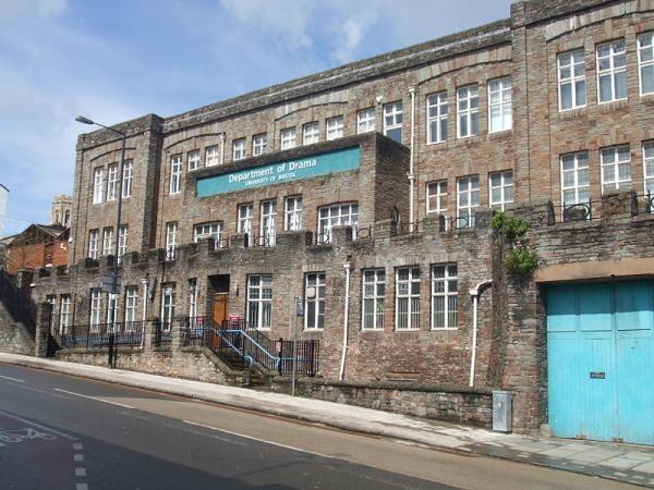 University of Bristol. Факультет драмы