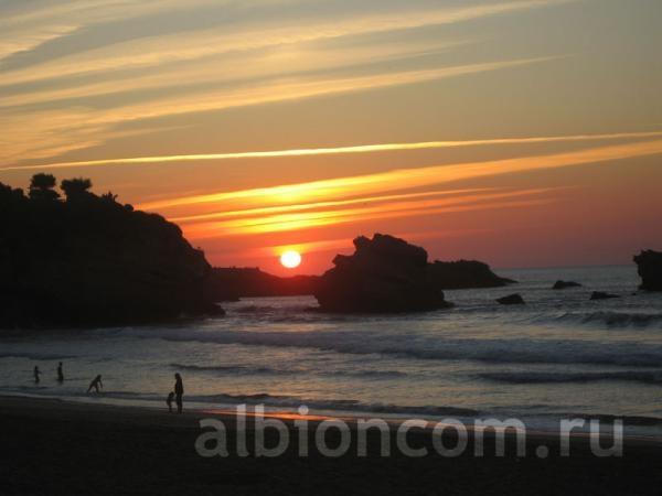 Bayonne Biarritz. Вечер над морем