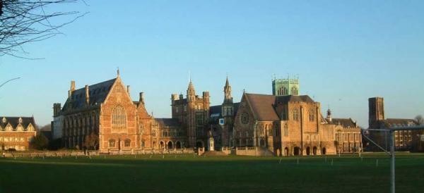 Каникулы в Англии. Летняя школа в Бристоле Clifton College.