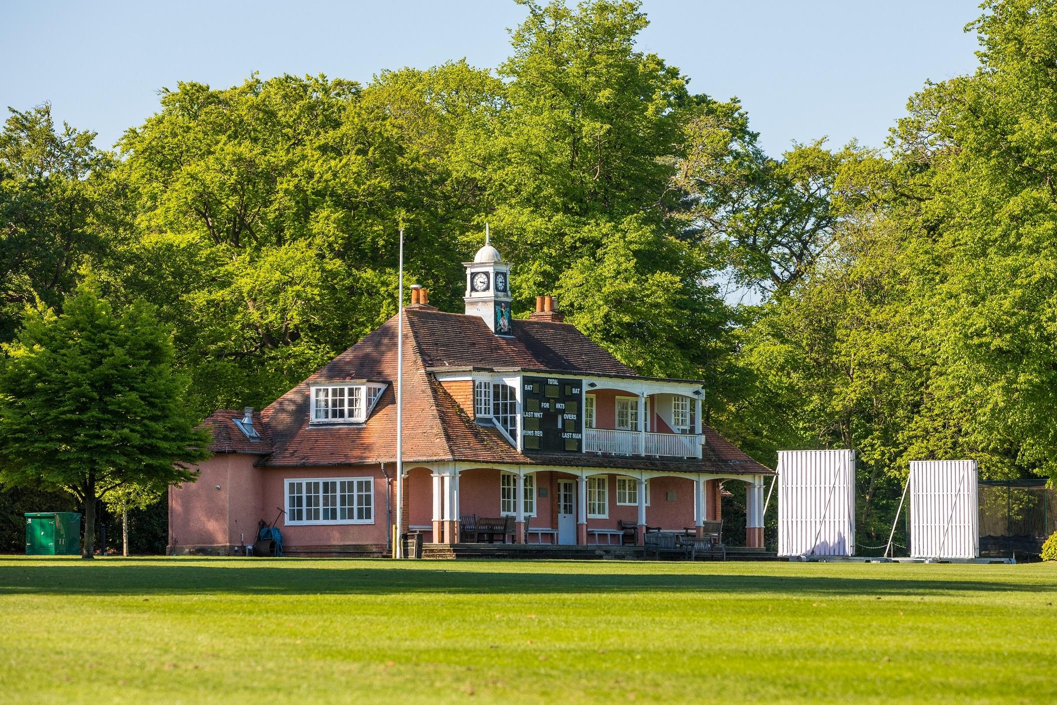 Спортивный павильон Wellington College