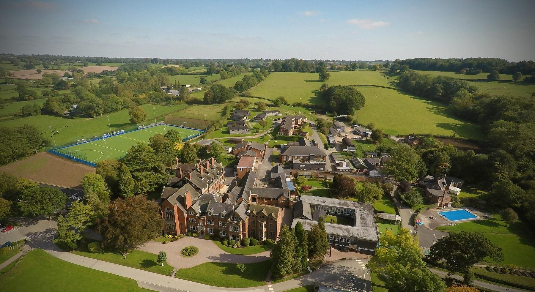 Abbotsholme School. Вид сверху на территорию школы