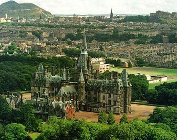 Обучение в Шотландии. Fettes College. Панорама колледжа