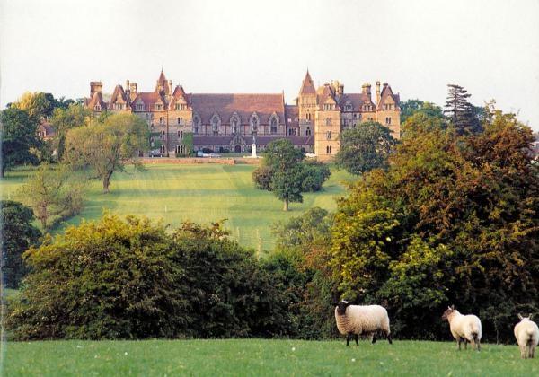 Denstone College